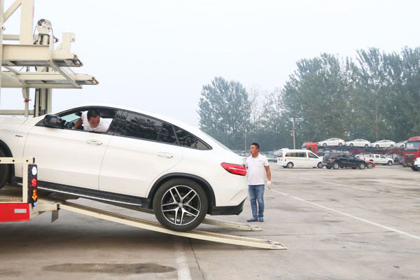 上海托运轿车到郑州价格要多少钱,上海车辆托运到郑州要几天