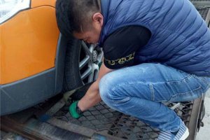 小汽车托运收费标准，全国小轿车托运价格表