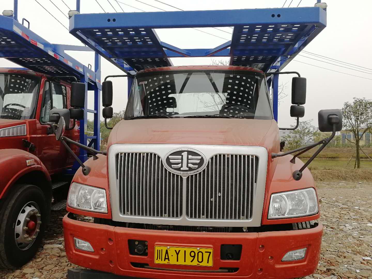 小汽车托运收费标准，全国小轿车托运价格表