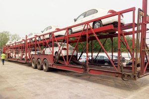 小汽车托运收费标准，全国小轿车托运价格表