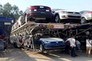 小汽车托运收费标准，全国小轿车托运价格表